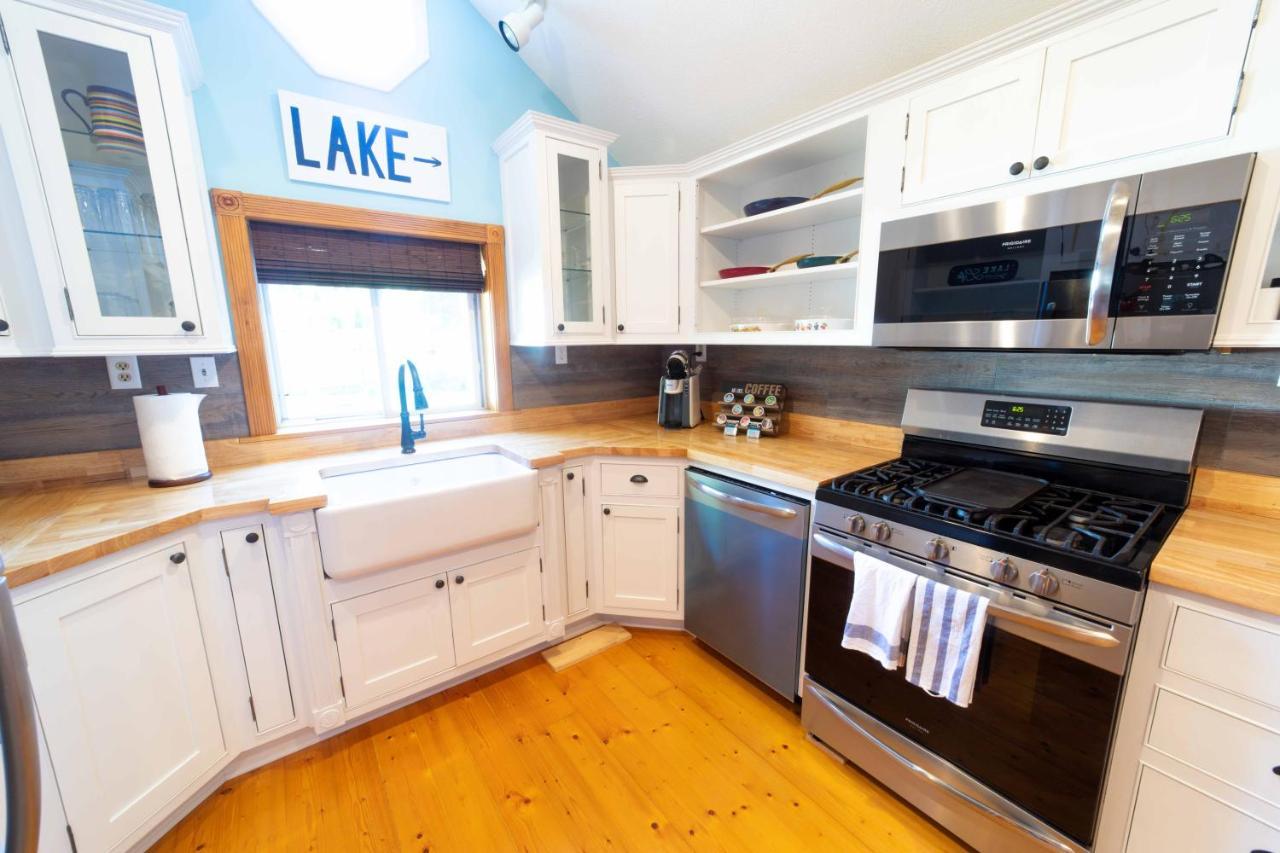 The Charming Glenn Cottage! Walk To Lake Michigan! Fennville Exteriör bild
