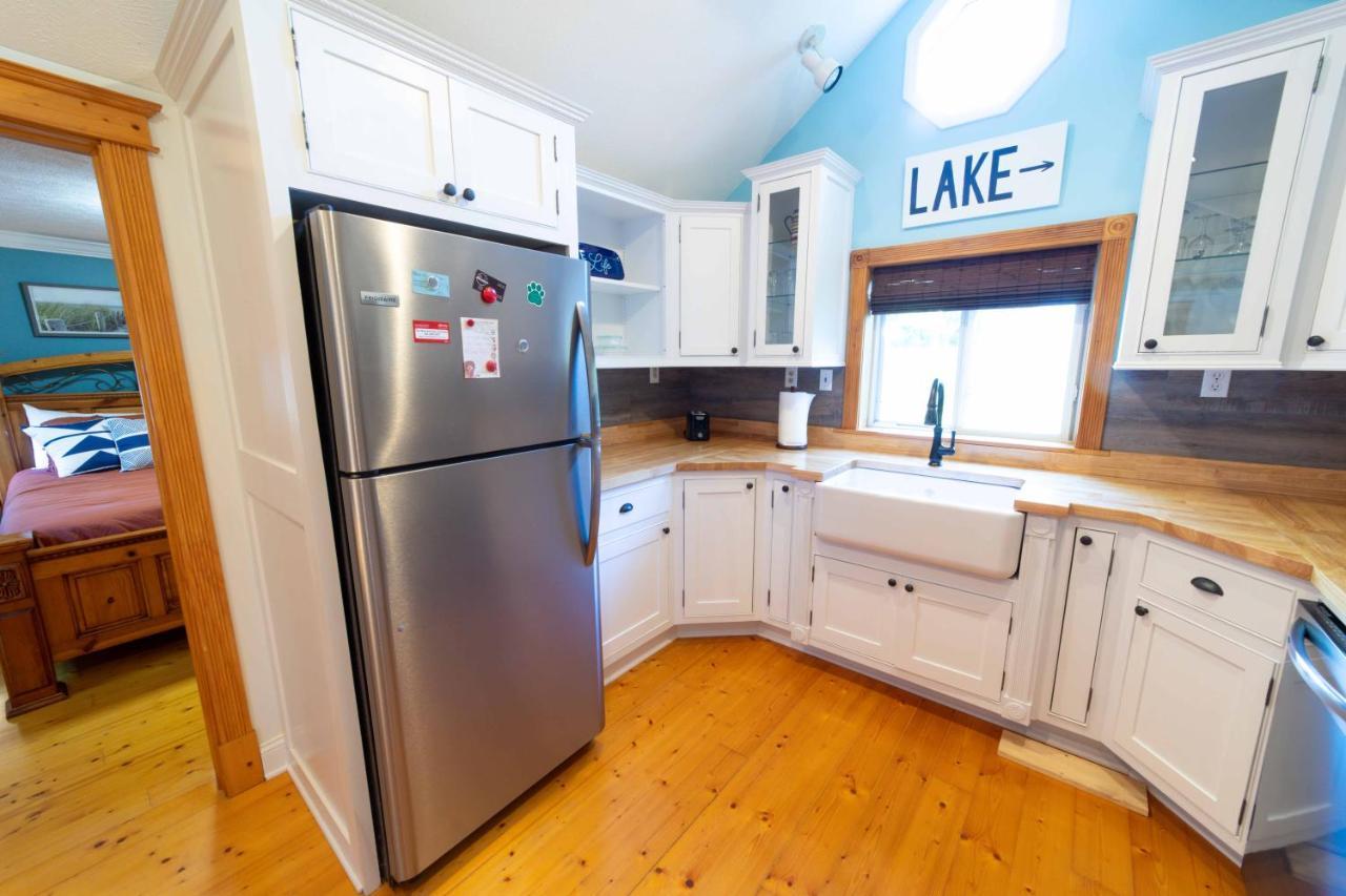 The Charming Glenn Cottage! Walk To Lake Michigan! Fennville Exteriör bild