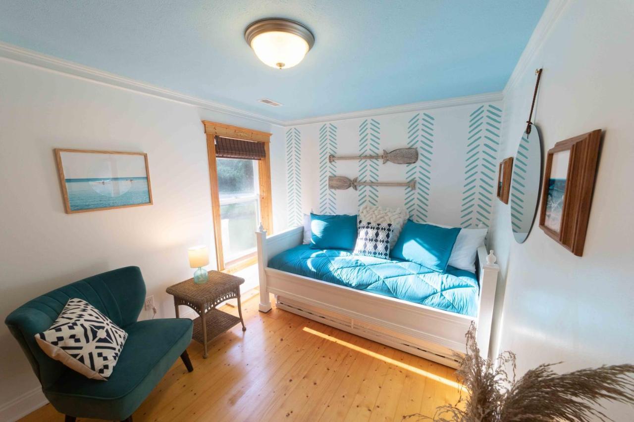 The Charming Glenn Cottage! Walk To Lake Michigan! Fennville Exteriör bild