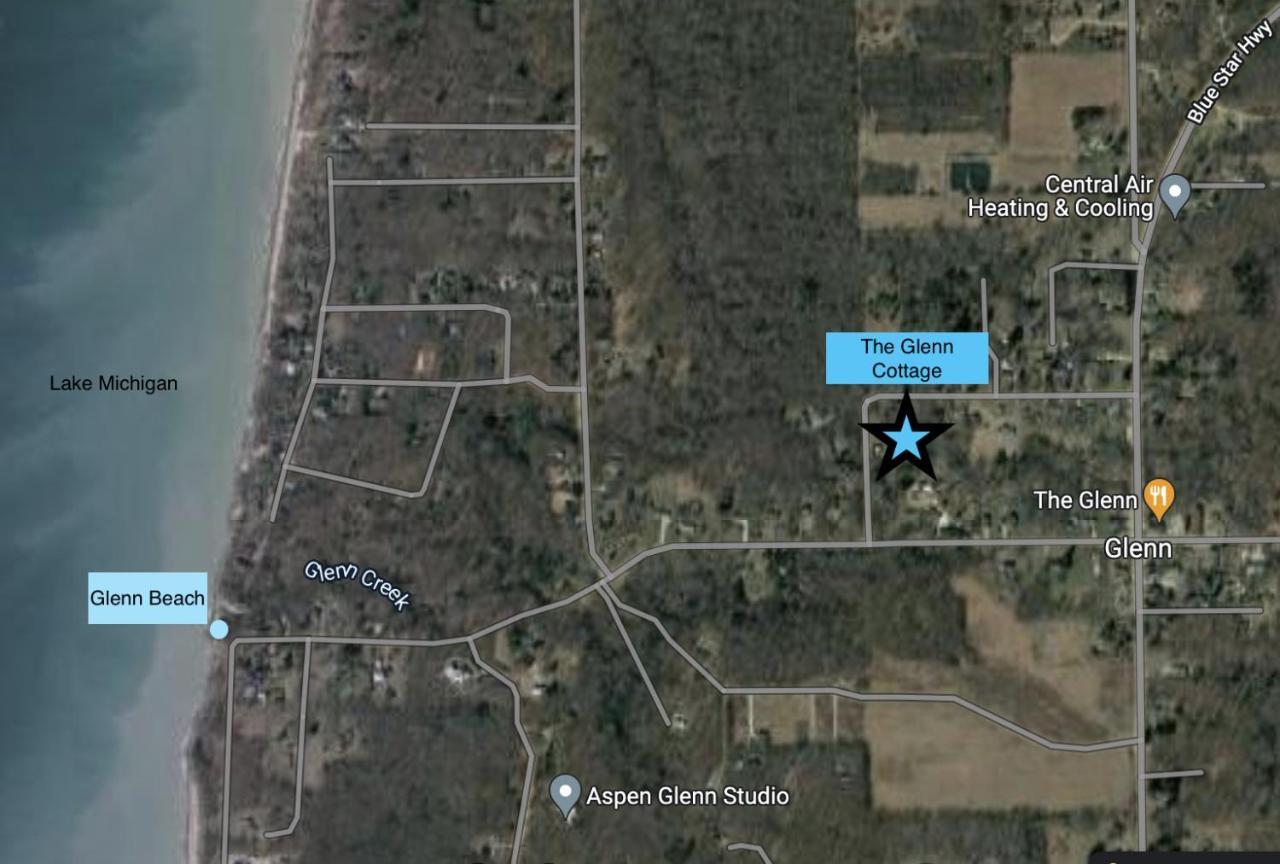 The Charming Glenn Cottage! Walk To Lake Michigan! Fennville Exteriör bild